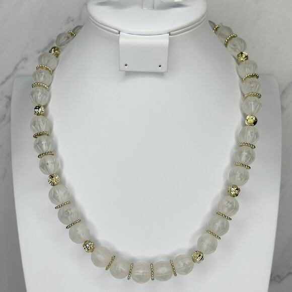 Chunky Clear and Gold Tone Floral Rose Beaded Necklace - Picture 1 of 9